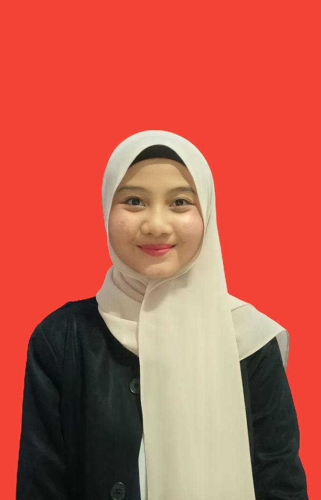 fathrianda komala sari